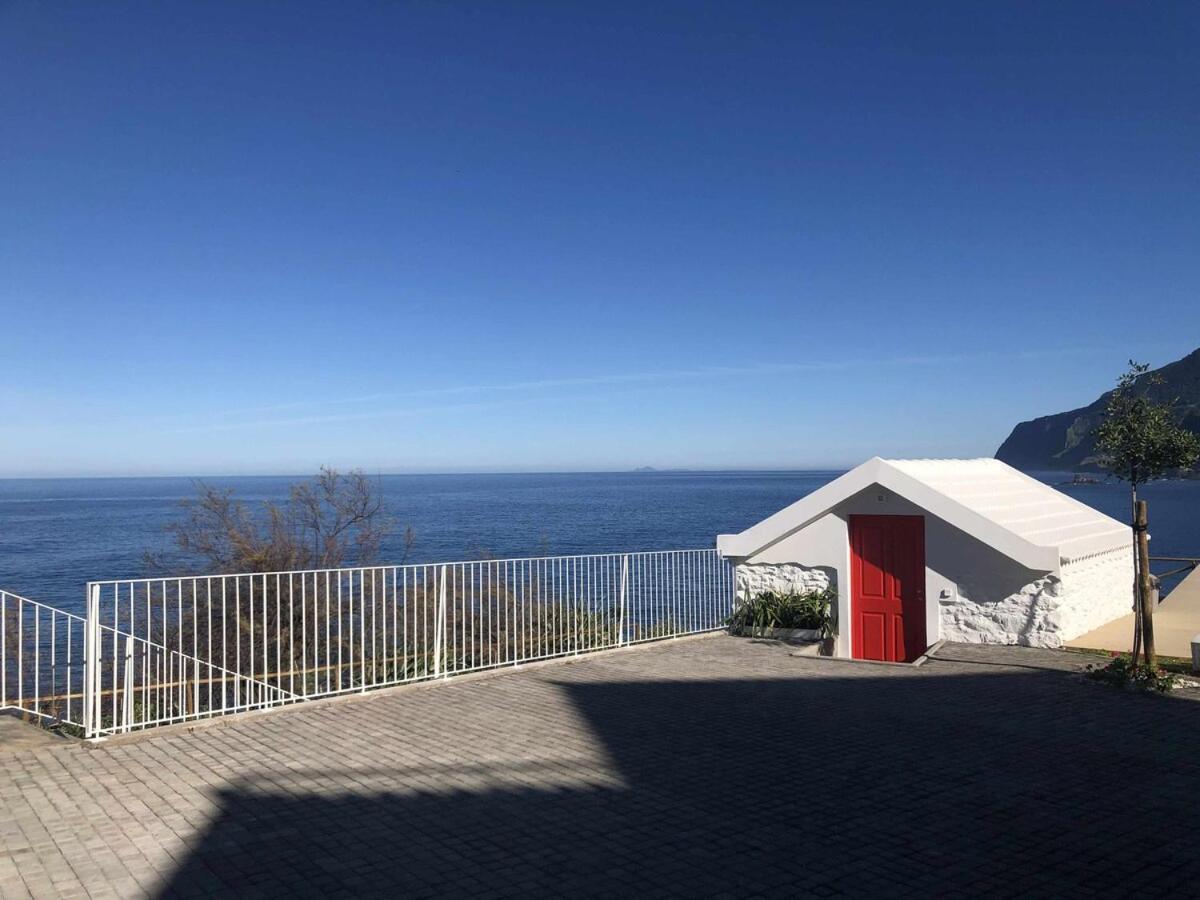 Casa Del Mar- Wonderfull Sea Views & Swimming Pool Villa Ponta Delgada  Eksteriør bilde