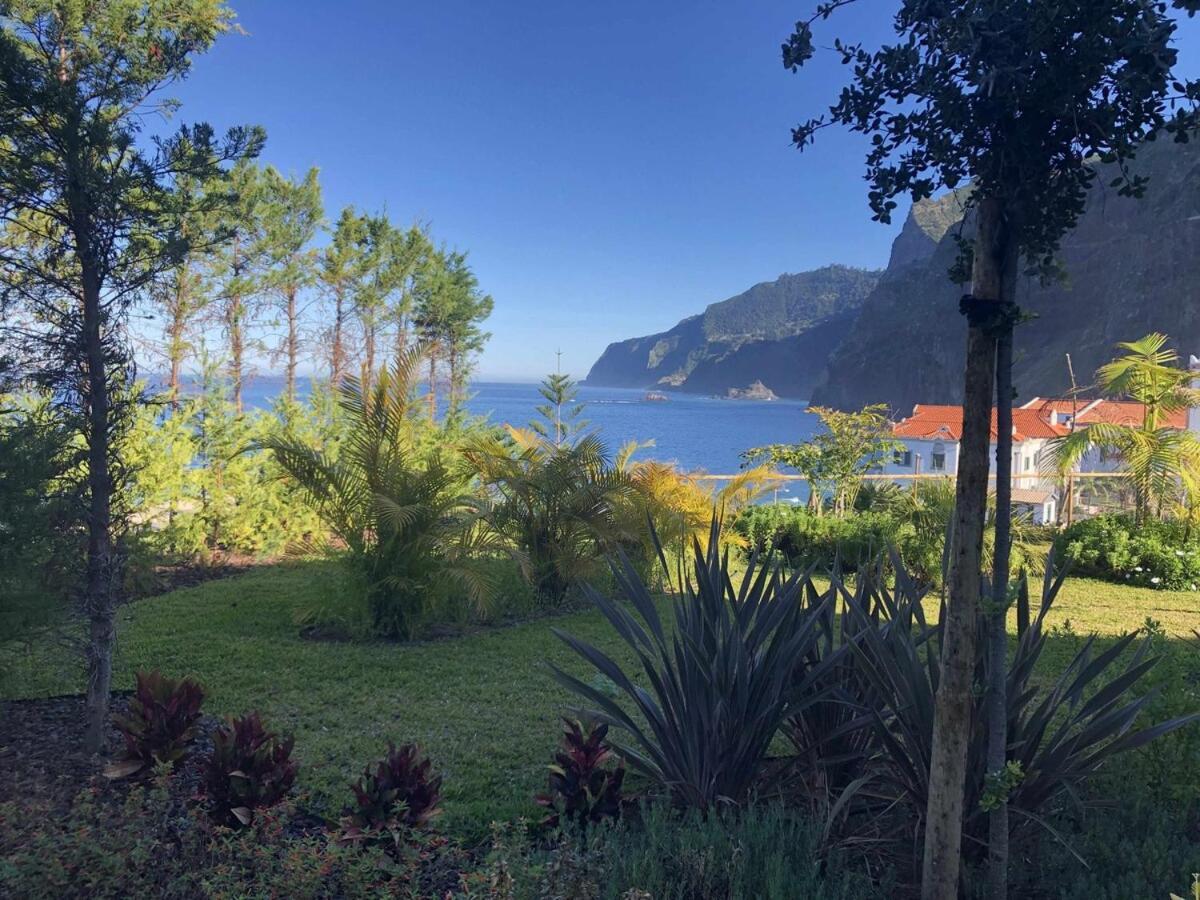 Casa Del Mar- Wonderfull Sea Views & Swimming Pool Villa Ponta Delgada  Eksteriør bilde